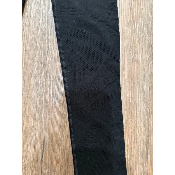 Lululemon‎ Womens High Rise Paisley Jacquard Leggings Black Size 4 Full Length - Image 3
