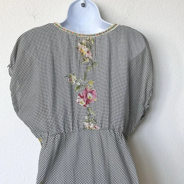 Johnny Was Silk Tunic M floral Embroidered Gathered Waist blouse lightweight - Image 6