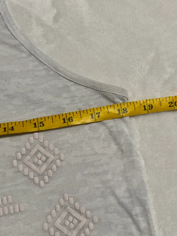 Forever 21 Geometric White Tank Top - Image 5