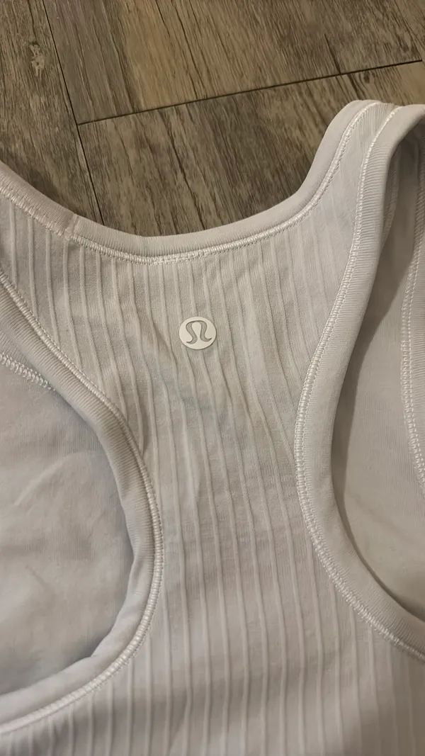 White Lululemon Tank - Image 3
