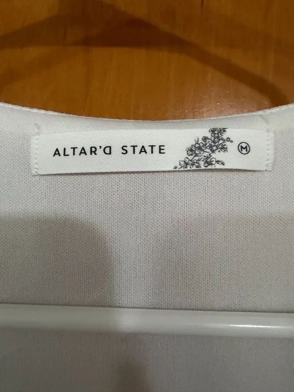 Flowy spring Altar'd State maxi dress  - Image 3