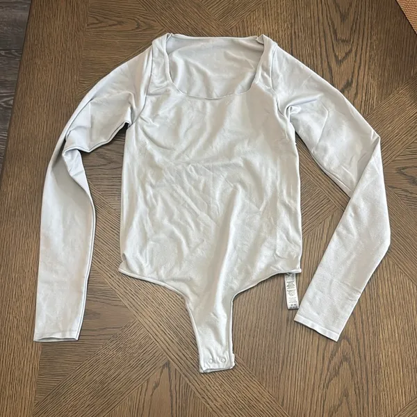 Skims Essential Long Sleeve Scoop Neck Bodysuit, Limited Editionlight Grey,S,$78 - Image 6