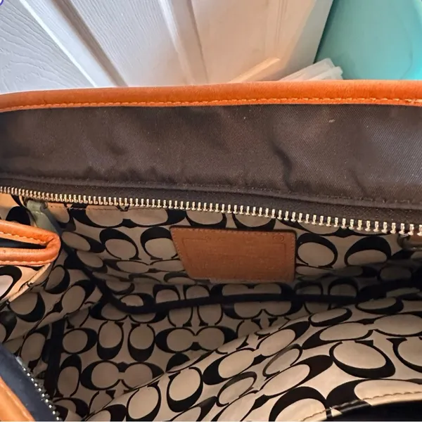 Coach Hampton Tote Bag - Image 5