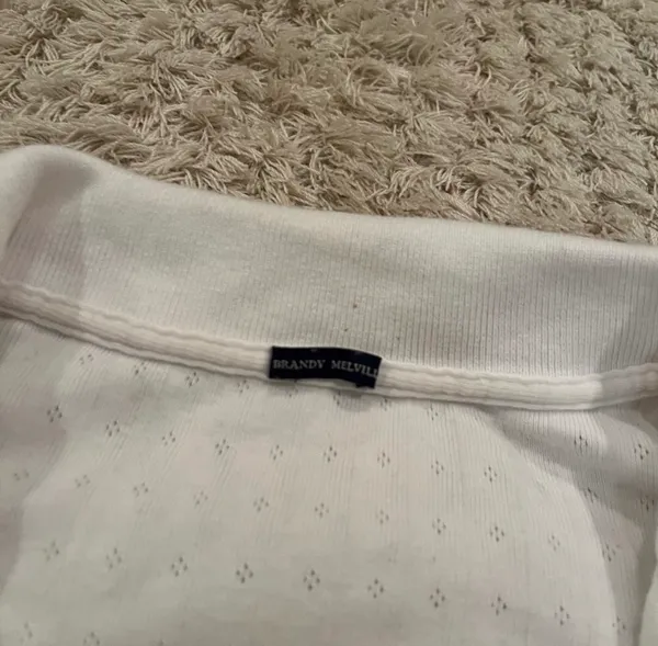 Brandy Melville Button-Up Top - Image 3