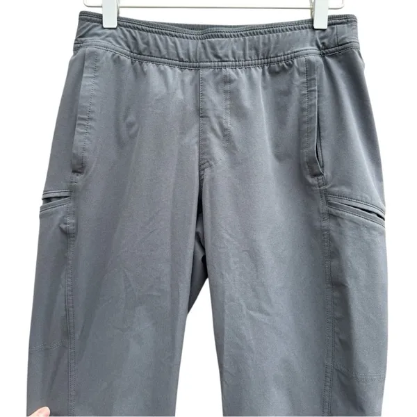 Kuhl Gray Outdoor Pants with Elastic Waistband and Straight Leg Relaxed Fit - Image 2