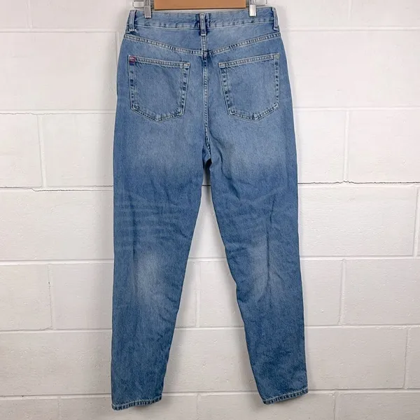 BDG Urban Outfitters high rise light wash mom jean - Image 2