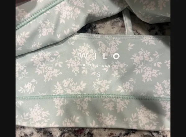 WILO The Label Sports Bra Green - Image 4