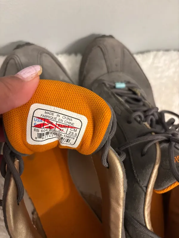 Unisex Reeboks casual or work boots Sz6.5 - Image 5