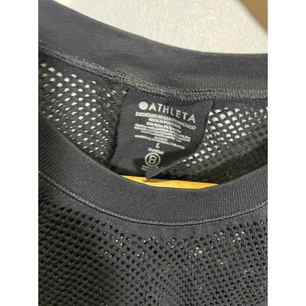 Athleta Oxygen Tank Women L Black Mesh Seamless Performance Activewear Yoga Top - Image 4