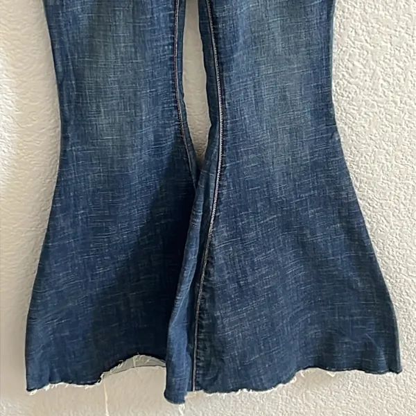 We the Free People High Waist Extreme‎ Flare Jeans Button Fly Stretch SZ 27 - Image 4