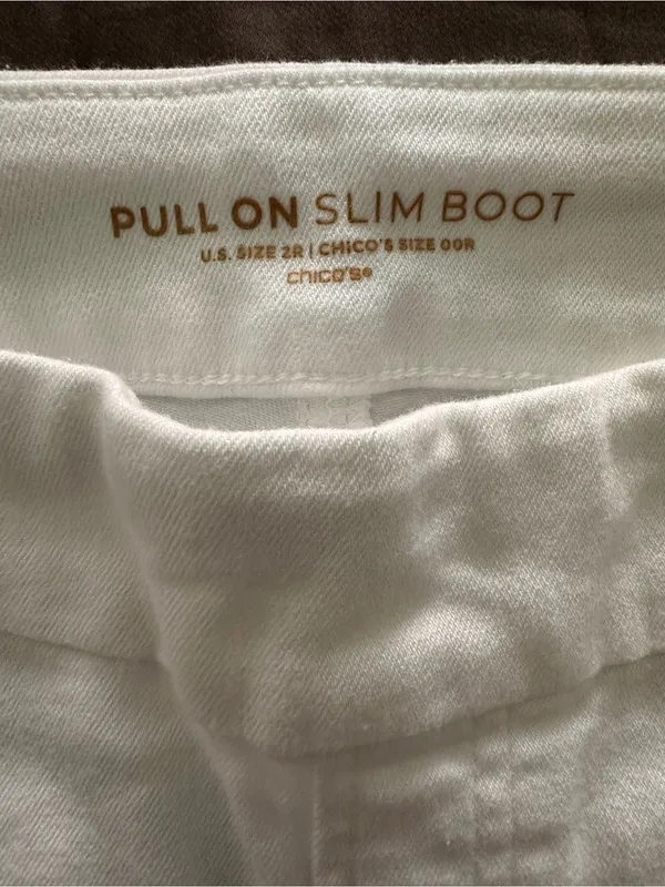 Chico's Pull On White Slim Boot Jeans with Raw Frayed Hem - Image 3