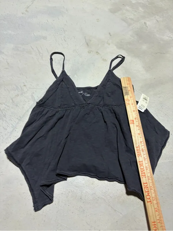 Aerie NWT Women's V-Neck Swing TANK Top XS MSRP$30 - Image 4