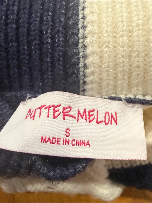 Butter melon color block turtle neck crop sweater size small . - Image 2