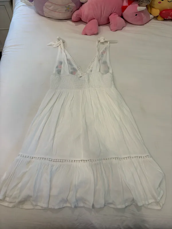Jessica Simpson White Embroidered Dress Mini - Image 4
