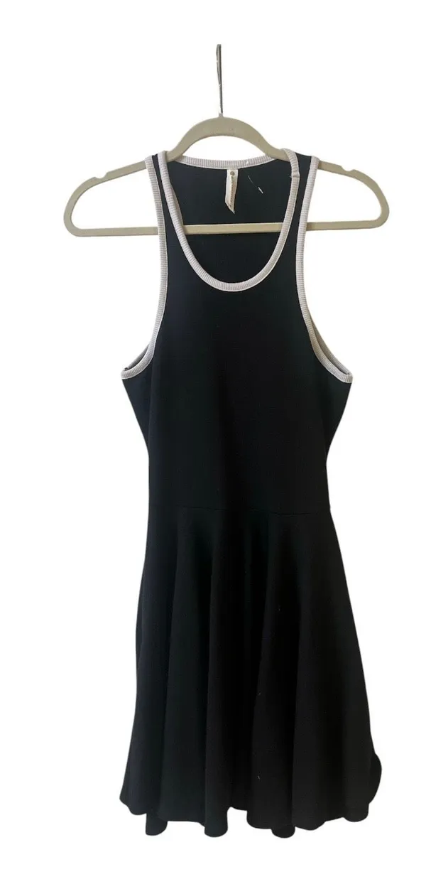 Daily Practice by Anthropologie cut out fit and flare dress black sz Medium - Image 3
