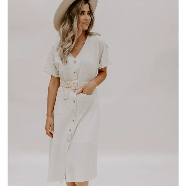 ✨HP✨Bridget Belted Dress✨ White Size L - Image 2