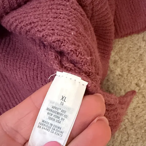 Women’s Aerie XL Oversized Burgundy Crewneck Sweater - Image 4