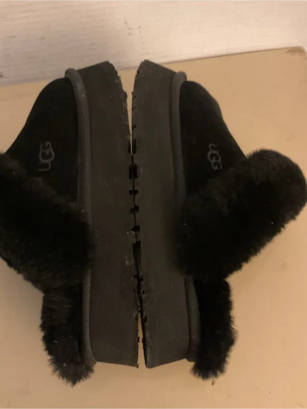 UGG women Black Suede fur platform slipper shoes US 6 - Image 6
