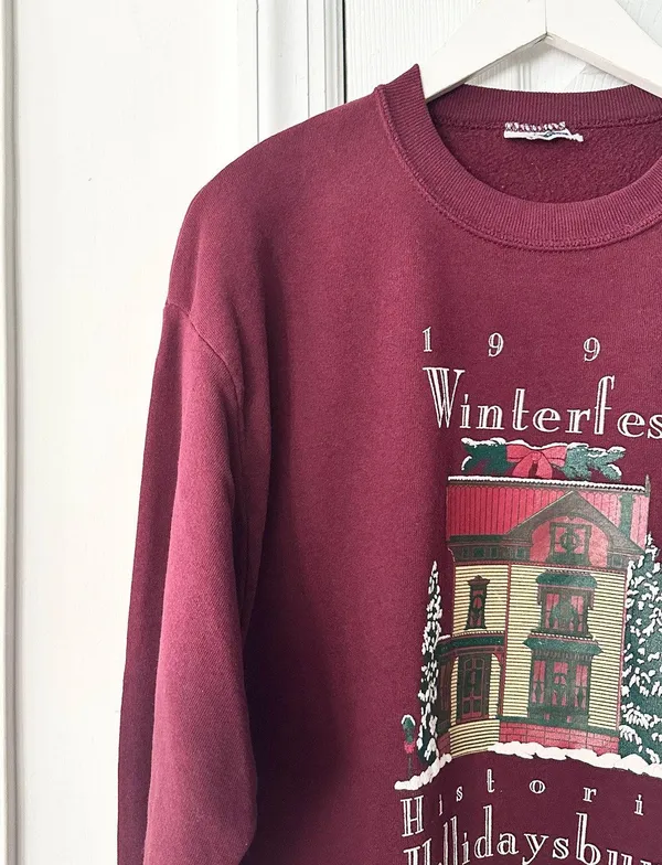 Vintage Jerzees Burgundy 1997 Winterfest Historic Hollidaysburg Sweatshirt Read - Image 4