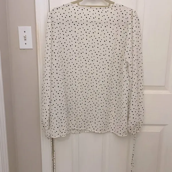 LUSH Abstract Polka Dot Tie Sleeve Sheer V-Neck Blouse - Image 5