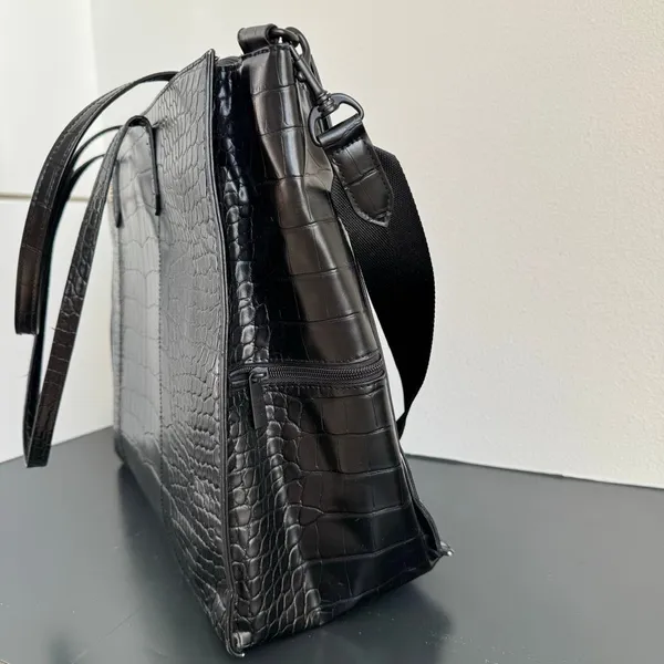 BEIS Large Work Tote Black Crocodile 14.5” x 11” Vegan Leather Zip Closure - Image 8