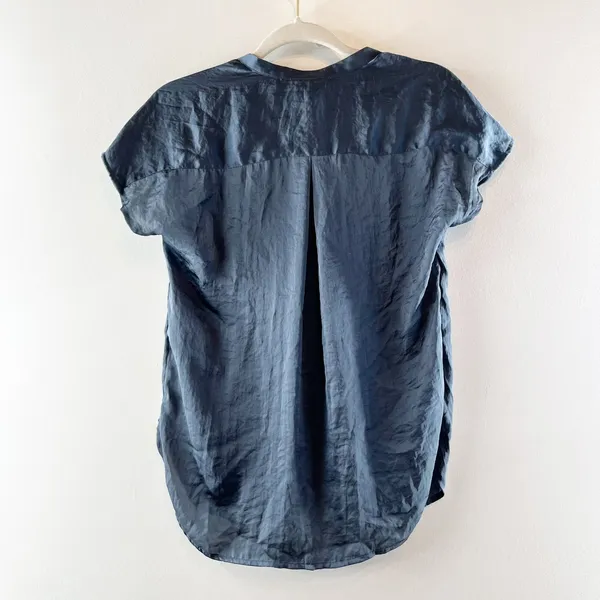 Lucky Brand Satin V Neck Short Sleeve Top Blouse Blue XS - Image 4