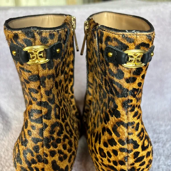 Sam Edelman Saige Leopard Cow Hair Ankle Boots Pointed Toe Block Heel 9.5M - Image 8