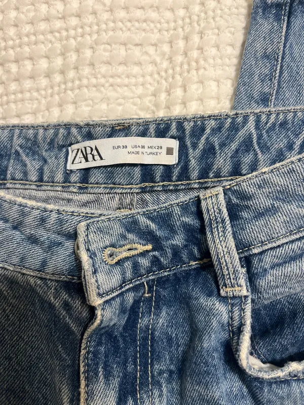 ZARA Distressed Jeans - Image 2