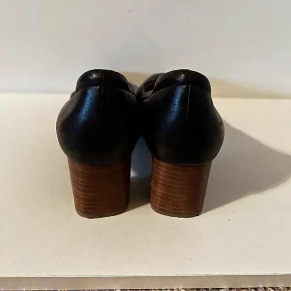 Clark’s Black‎ Leather Grace Isabella Comfort Stackable Heels - Image 7