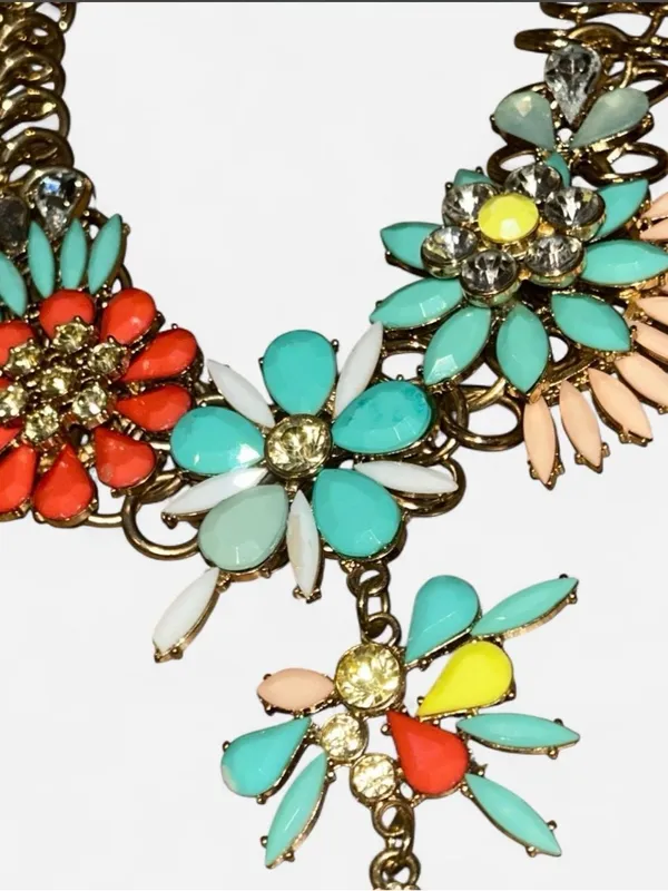 Vintage multicolor crystal cluster statement necklace White - Image 2