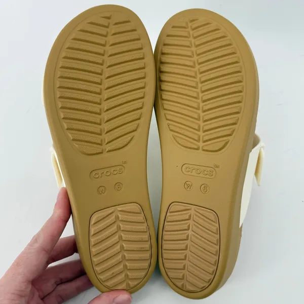 Crocs Brooklyn Buckle Low Wedge Sandal White Tan Women 6 Slip On Flip Flop New - Image 8
