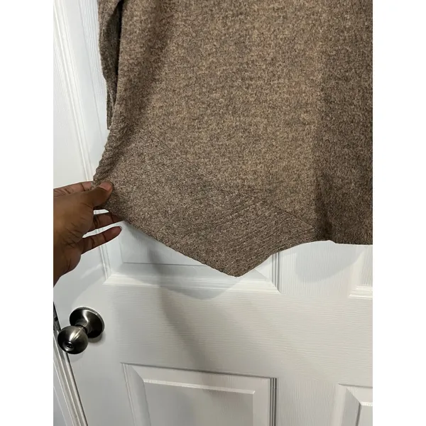 Adrienne Vittadini Women's Brown Asymmetrical Hem Top Grommet Mock Neck - XL - Image 6