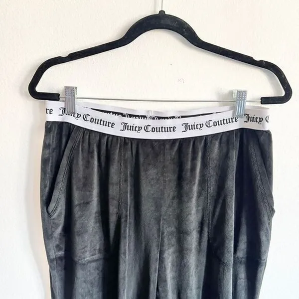 Juicy Couture Black Velour Sweatpants Y2K Track Pants Logo Lounge‎ Medium - Image 4