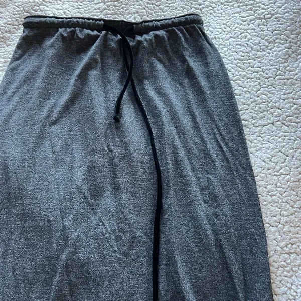 ZARA Elegant Gray Maxi Skirt - Image 3