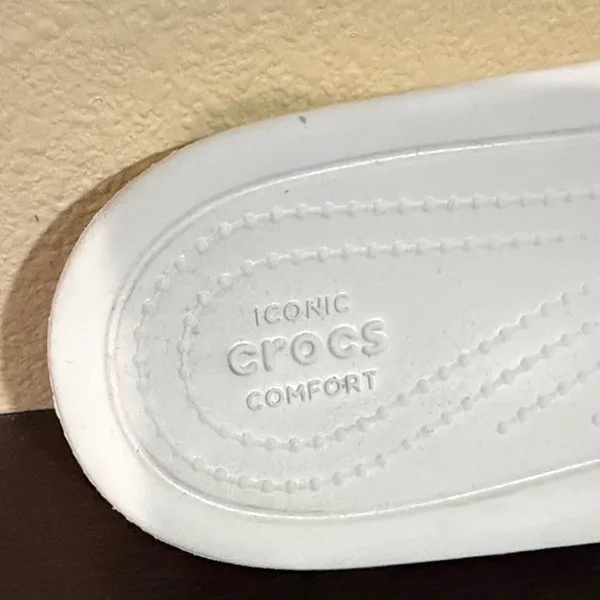 Crocs X Drew Barrymore Sloane Size 7 women’s Slide Sandal - Image 3
