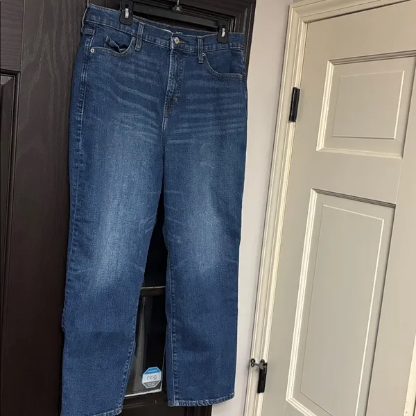 Old navy the Sky-Hi extra high rise pants
#7 - Image 11