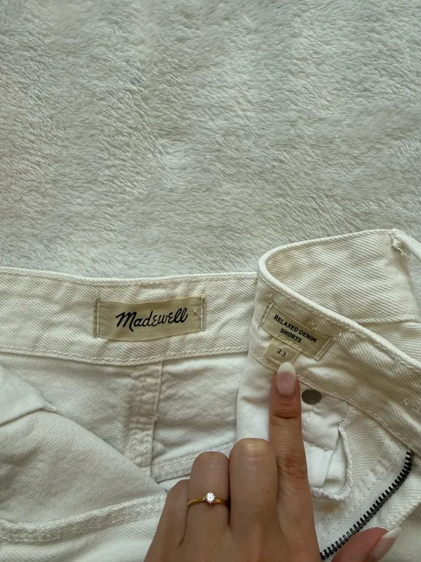 Madewell High-Rise Jean Shorts Cut-Off - Image 3