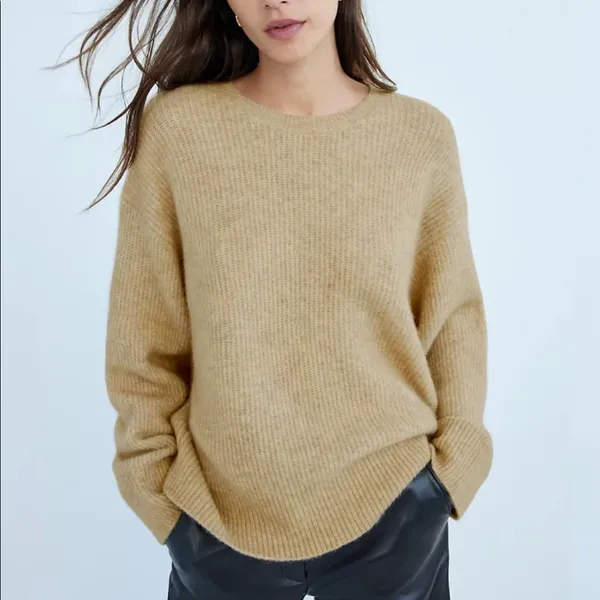 Aritzia Babaton Georgie Sweater Oversized crew-neck sweater - Image 4