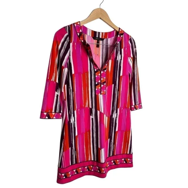 BcbgMaxAzria Dress Size XXS Psychedelic Mod Shift 3/4 Sleeve Multicolor‎ V Neck - Image 4