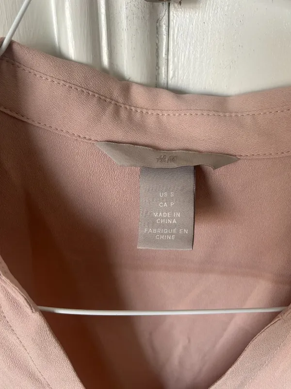 H&M Button Down V-Neck Pale Pink ("Dusty Rose") Long Sleeve Shirt - Image 6
