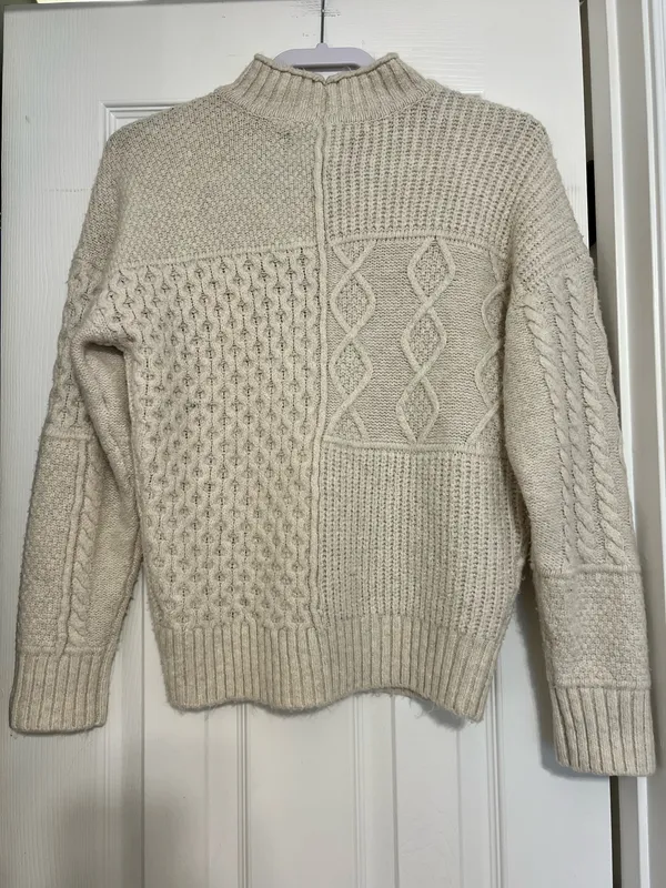 American Eagle White Sweater XS - Image 2