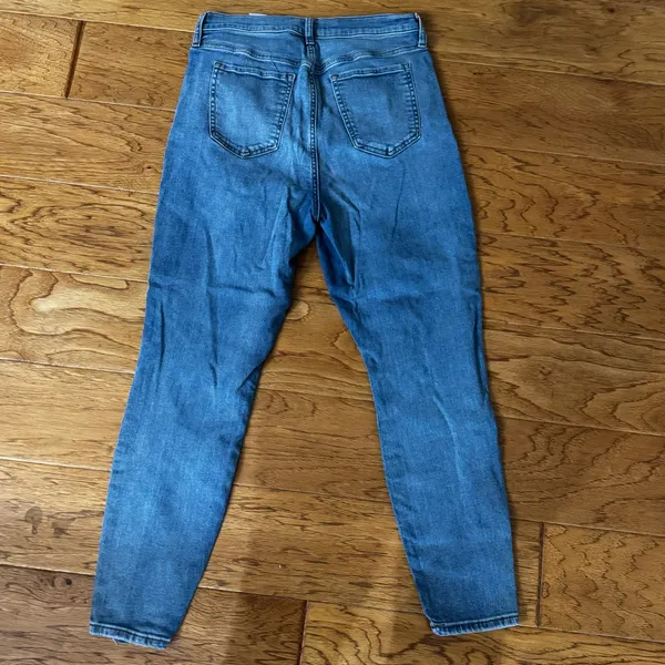 Banana Republic Curvy High Rise Skinny Jeans Women’s 31/12 Medium Wash Denim - Image 3