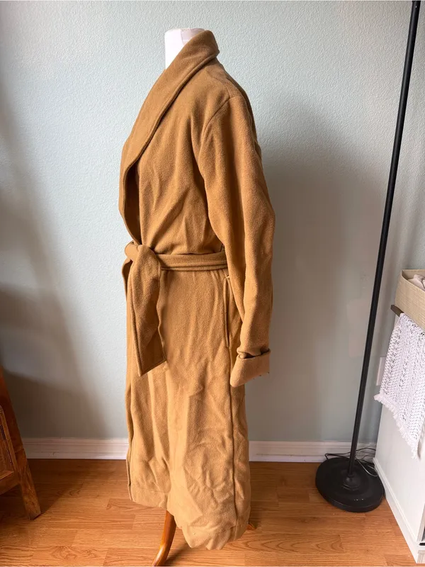 Orvis Wool Trench Coat Size Medium - Image 3