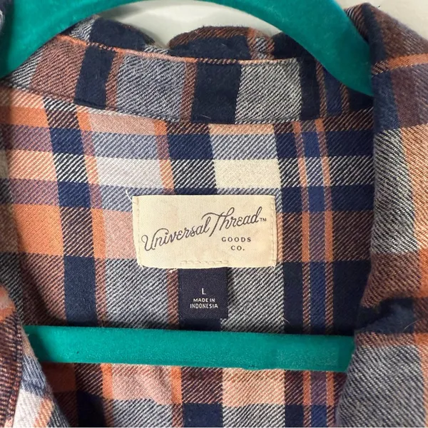 Universal Threads Blue and Orange Plaid Shirt - Size Large - Image 2