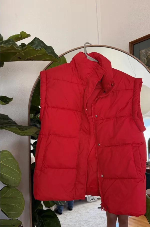 Amazon puffer vest - Image 2