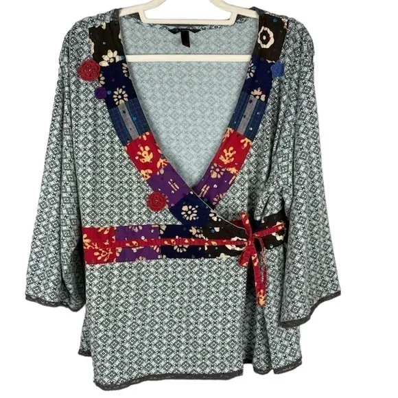 SOMA BY CHICOS BOHO ANASTASIA PELA KIMONO PATCHWORK CROSSOVER TOP BLUE M - Image 2