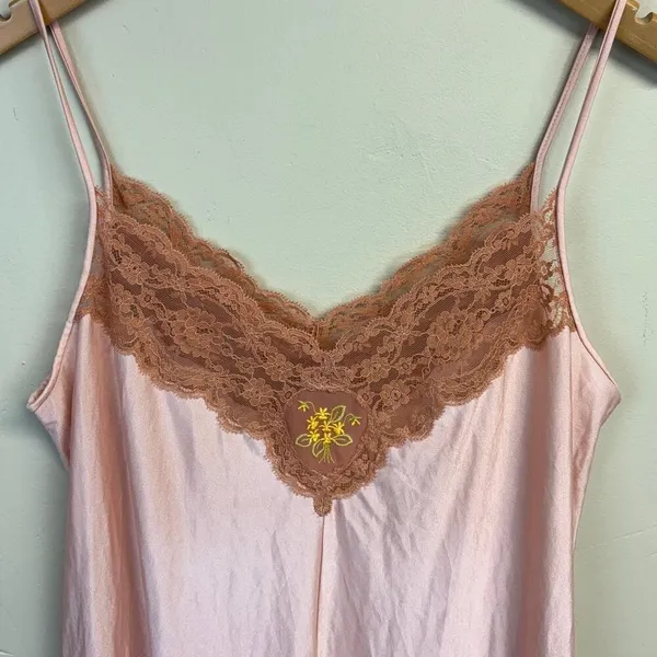 Shadowline Vintage Nylon Nightgown Sleep Dress Lingerie Peach Lace Size M - Image 2