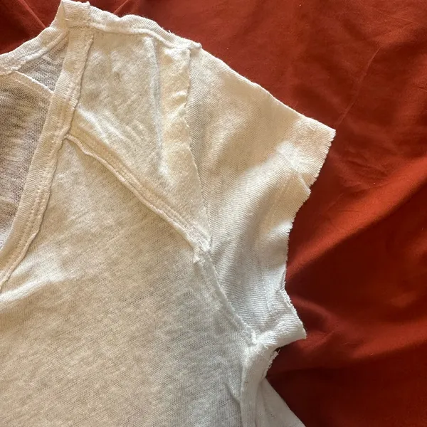 NWOT‎ FREE PROPLE white t shirt wide bottom size Xs - Image 4