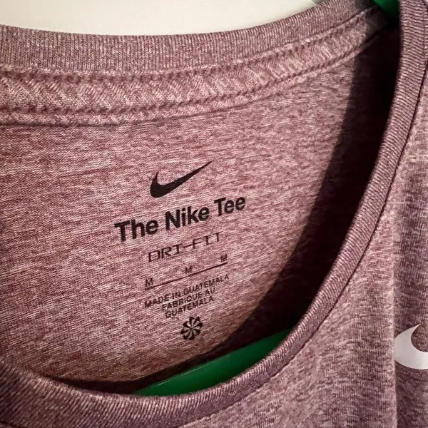 Nike medium‎ tee - Image 5