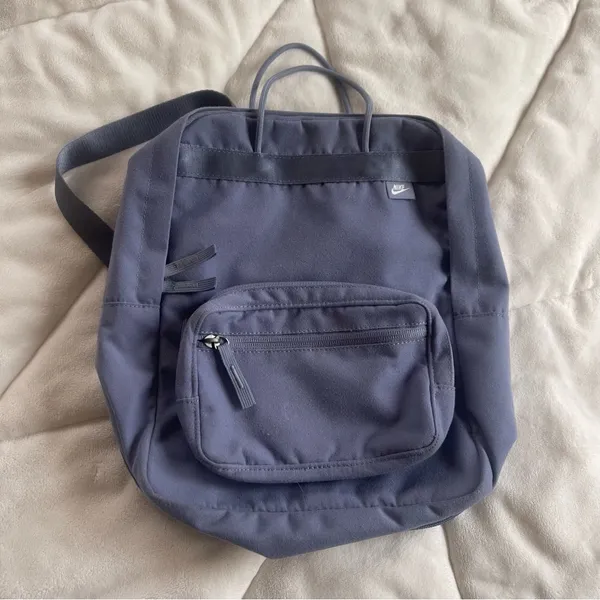 Nike Backpack Purple Expandable Adjustable Straps Multiple Compartments - Image 2